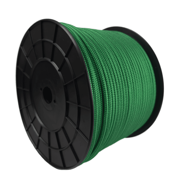 Närbild av det 16-flätade klargröna polyestersilket, med en jämn och hållbar yta som motverkar vridning.